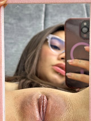 If I sent you this and asked to come over to lick me, wld you say y/n'