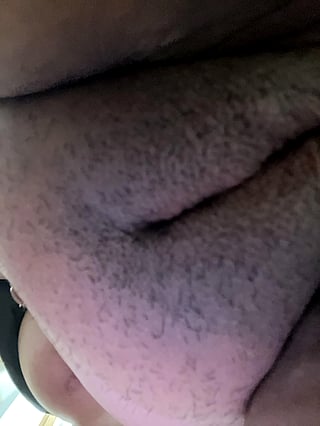 Juicy & Meaty Coochie Close-Up - A Pussy Selfie That Demands Attention'