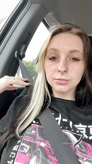 Morning Delight: DeeDeesaSlut's Leaky Surprise & Pussy Play in the Car'