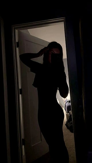 I Promise Its Perfect - A Glimpse Into Pussy Perfection'