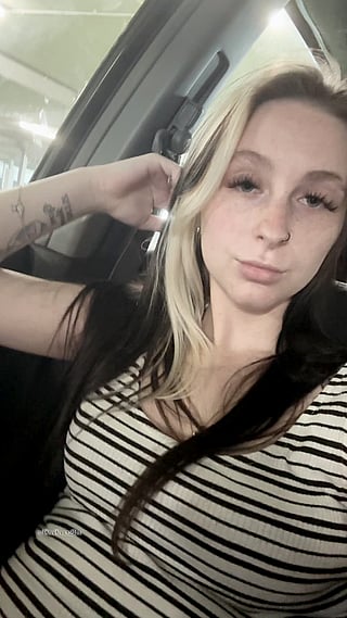 Steamy Car Sex Adventure with DeeDeesaSlut'