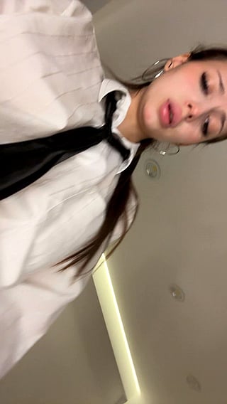 Juicy Descriptions Wanted: How Would You Describe My Needy Pussy in One Word?'