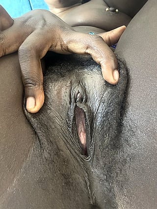 Glistening Throbbing Pussy Opens Up Just For You - PussyPerfectionX'