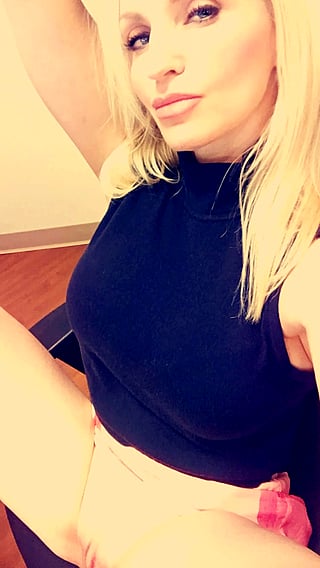 Foxy Friday Flash: Seductive Office Surprise by HotEstablishment4195'
