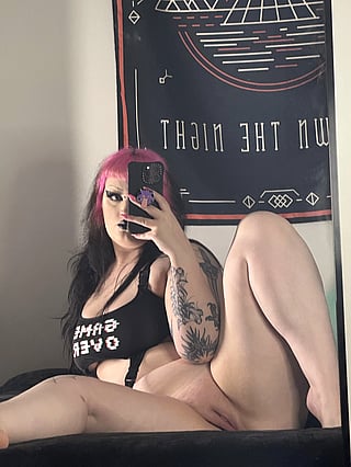 Watch Us Fuck in Front of the Mirror - Hot Mirror Sex with Doberminx'