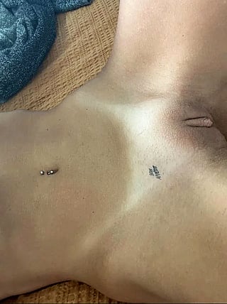 Zoe's Juicy Pussy Wants You to Spell Your Name with Your Tongue - Hot NSFW Tease'