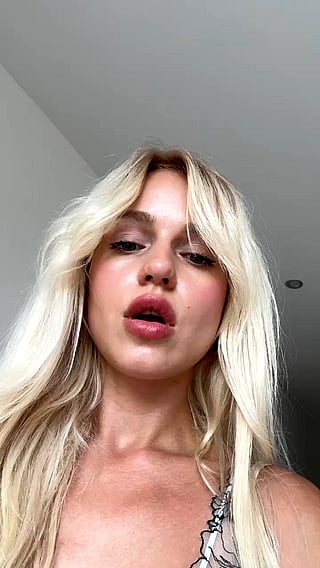 Freshly Shaved & Ravenous - Lily Rosemari's Juicy GodPussy Demands Attention'