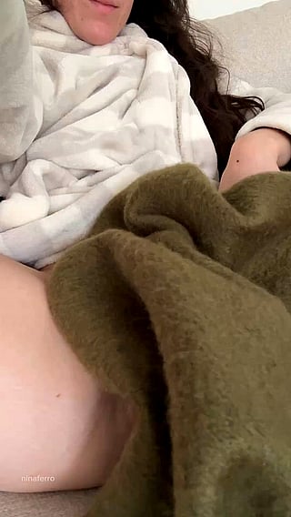 Juicy Brunette Ninaferro Serves Up Her Wet Pussy for Dinner - Delicious Labia & Petite Perfection'