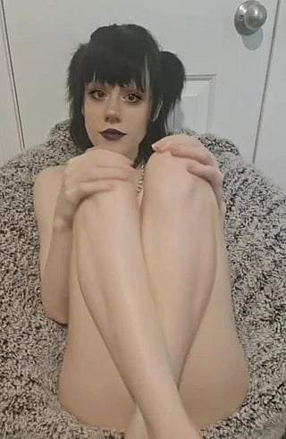 Sultry Goth Beauty Begs for a Creamy Surprise'