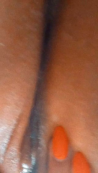 Naughty Work Break: AzulaRaven Teases Her Wet Pussy Solo'