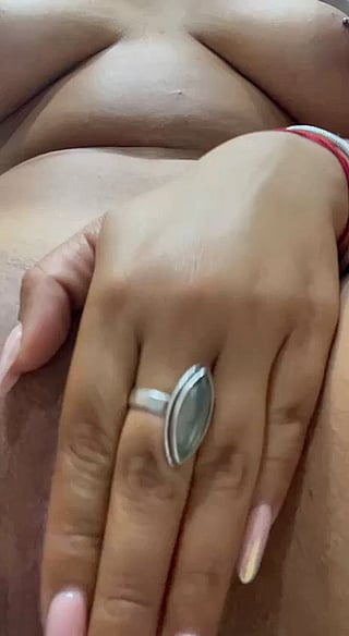 My phat vagina deserves a good licking - Hot Amateur Teen Masturbation'